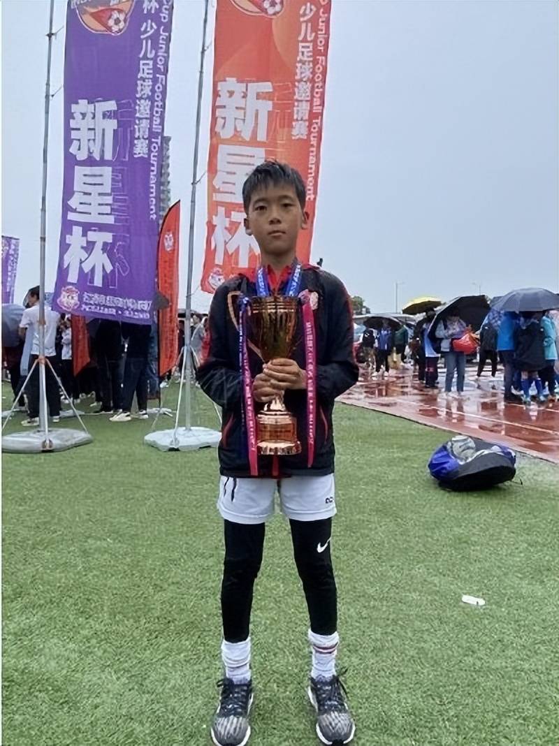 平博体育-Ming新星挺进下一轮表现惊艳，西班牙队未来可期！的简单介绍-平博体育